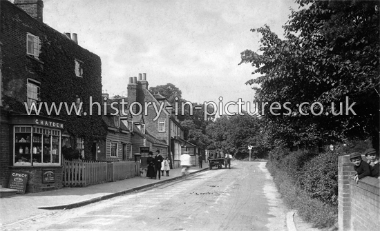 High Road, Chigwell. Essex. c.1913